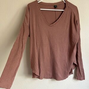 Wild Fable soft ribbed V neck long sleeve top
